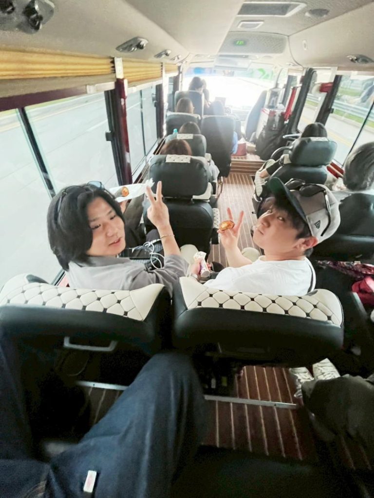 韓国 バス 専用車